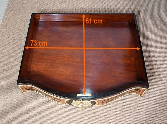 Table Violonée en bois précieux, époque Napoléon III – Milieu XIXe