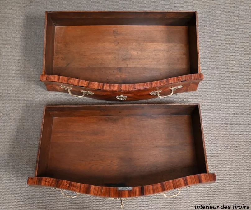 KOMMODE IM LOUIS XV-STIL