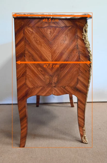 KOMMODE IM LOUIS XV-STIL