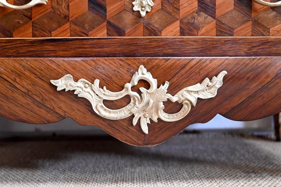 SEKRETÄR IM LOUIS XV-STIL