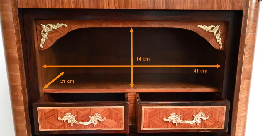SEKRETÄR IM LOUIS XV-STIL