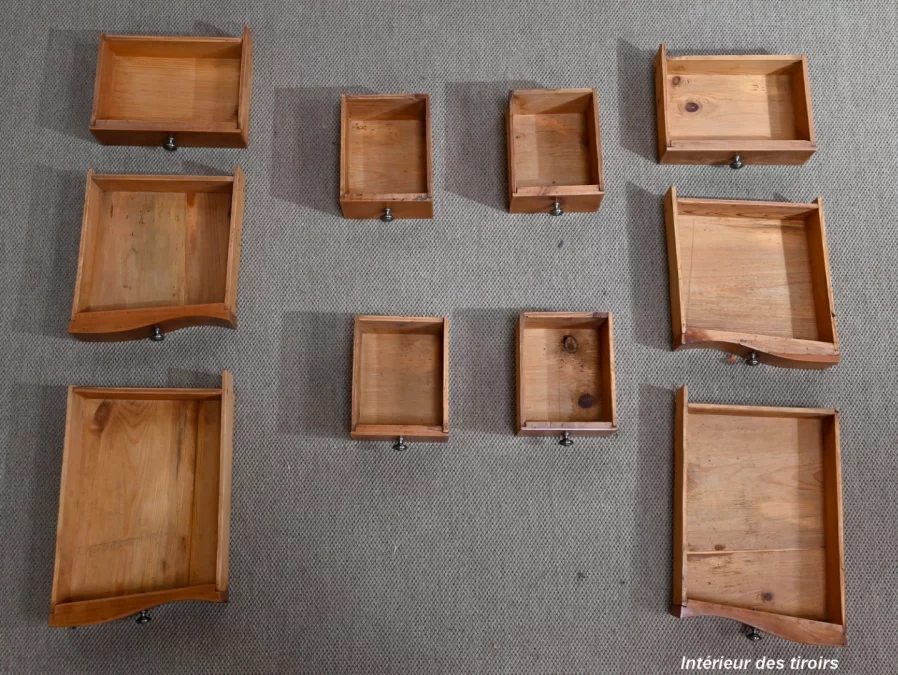 SEKRETÄRKASTE IM LOUIS XV-STIL