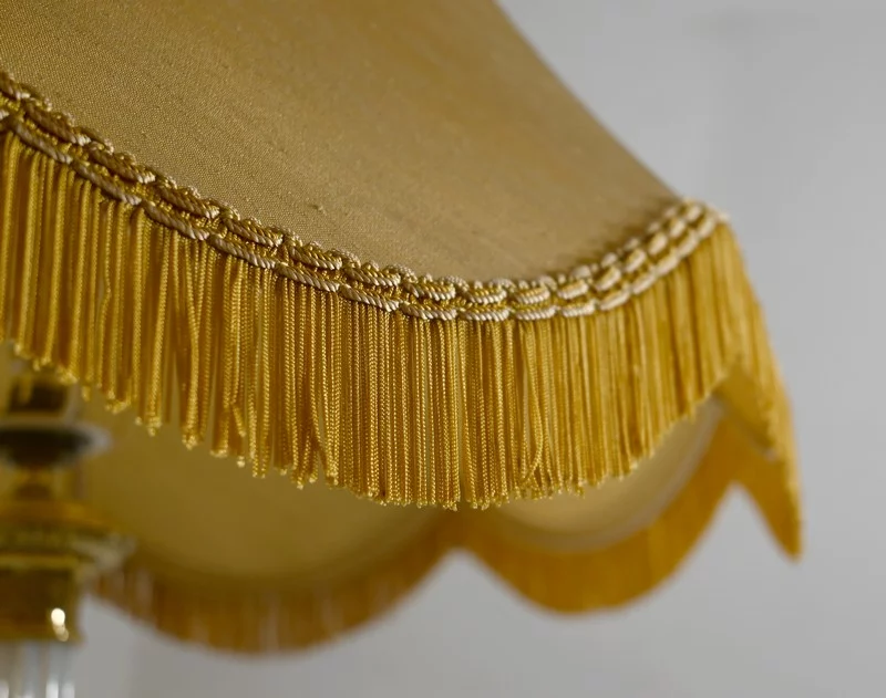 ЛАМПА В СТИЛЕ ЛЮДОВИКА XVI