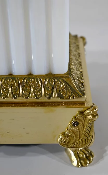 ЛАМПА В СТИЛЕ ЛЮДОВИКА XVI