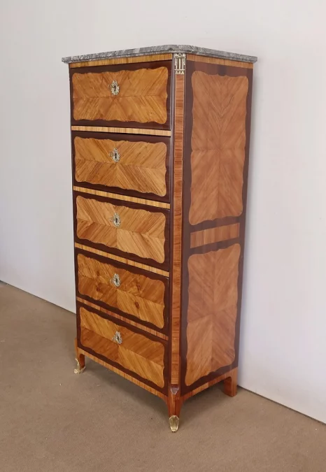 LOUIS XV-ZEITRAUM-KOMMODE