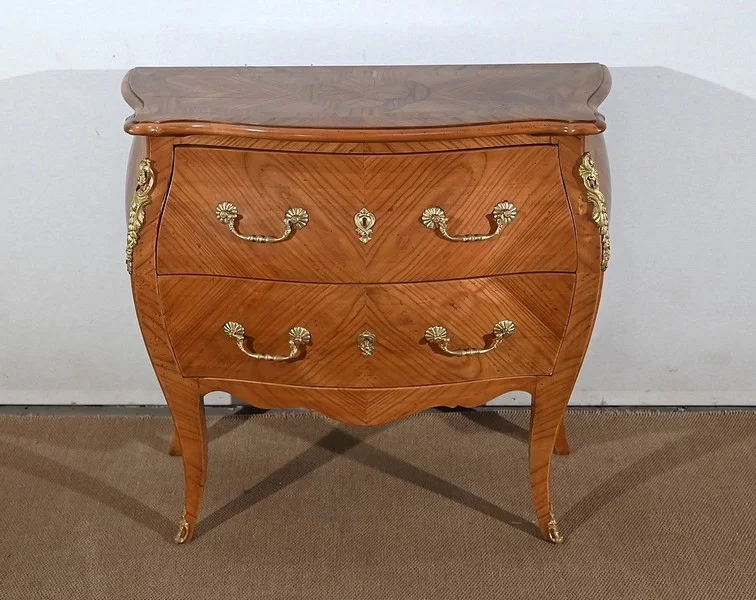 КОМОД В СТИЛЕ ЛЮДОВИКА XV