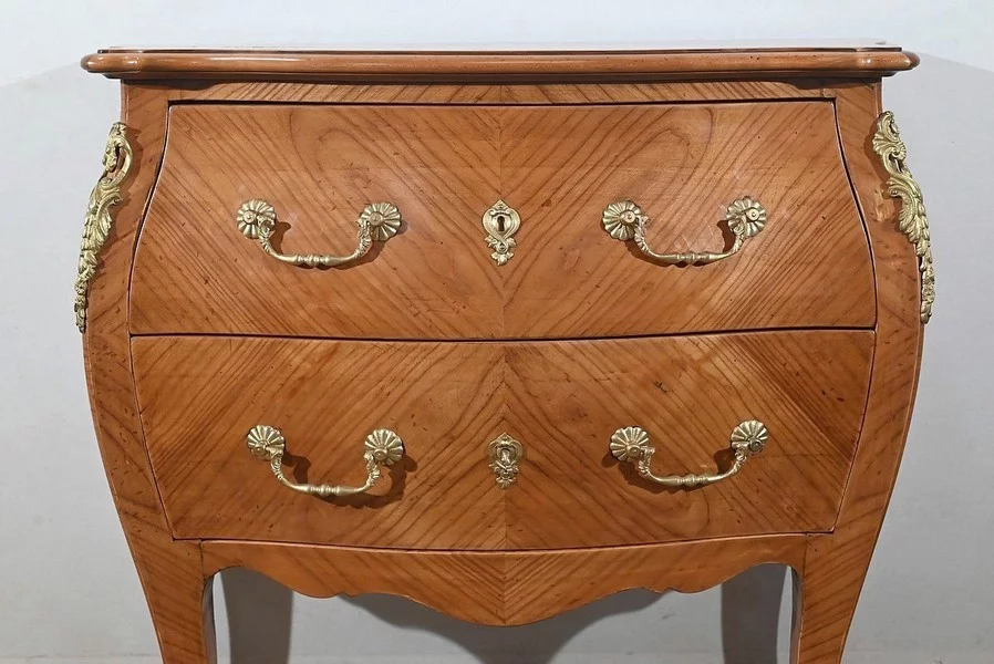 КОМОД В СТИЛЕ ЛЮДОВИКА XV