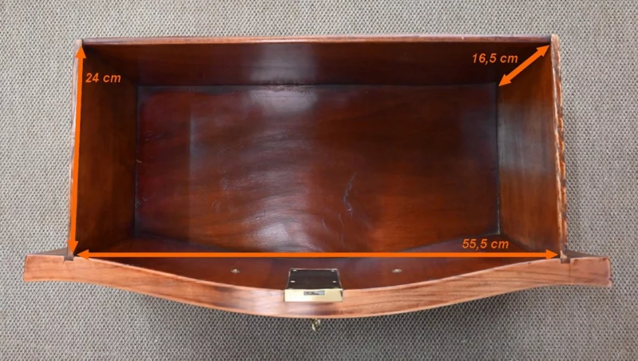 КОМОД В СТИЛЕ ЛЮДОВИКА XV