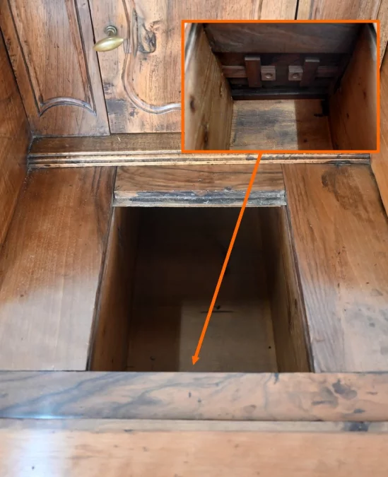 LOUIS XV PERIODE STEIGUNG TOP SCHREIBTISCH