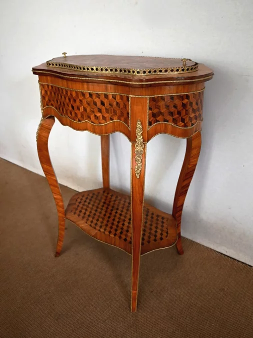 JARDINIERE IM LOUIS XV-STIL