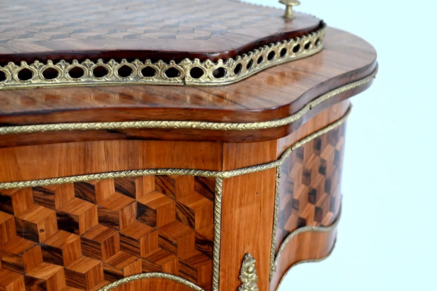 JARDINIERE IM LOUIS XV-STIL