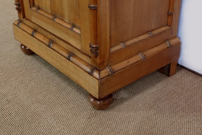 ПЕРИОД МОДЕРН КАБИНЕТ