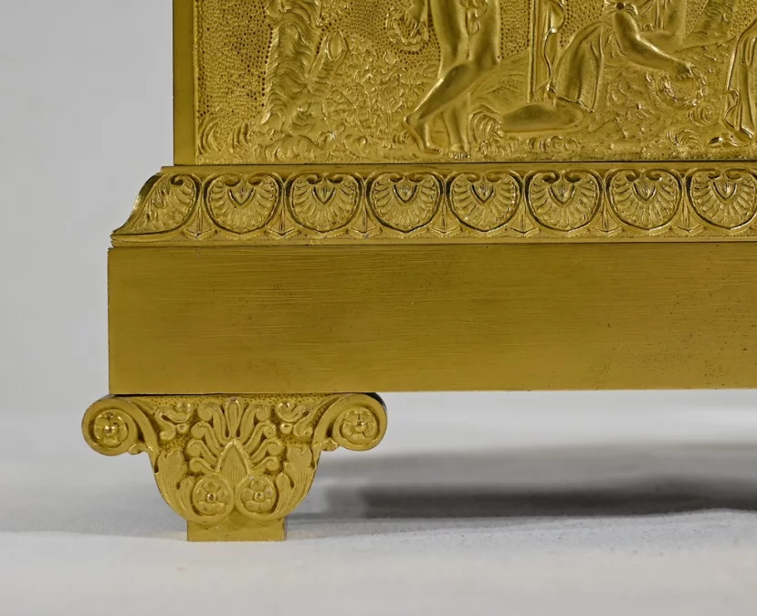 Horloge en Bronze Doré, estampillée « Leroy Palais Royal », époque Empire – Début XIXe