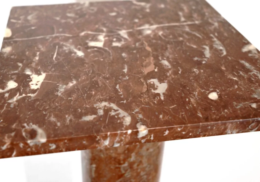 МРАМОРНАЯ КОЛОННА