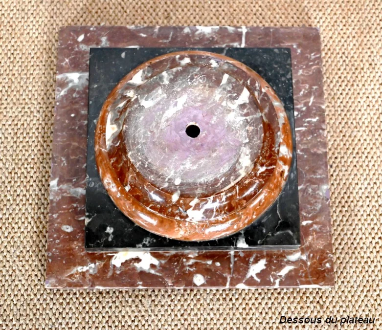 МРАМОРНАЯ КОЛОННА