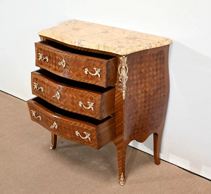 КОМОД В СТИЛЕ ЛЮДОВИКА XV