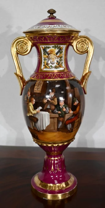 PAREJA DE JARRON DE PORCELANA DE PARIS