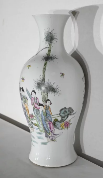 Important Vase en Porcelaine de Chine – XXe