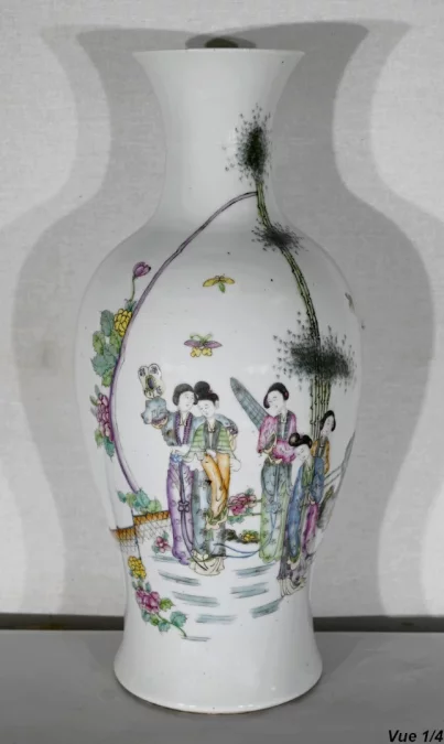 Important Vase en Porcelaine de Chine – XXe