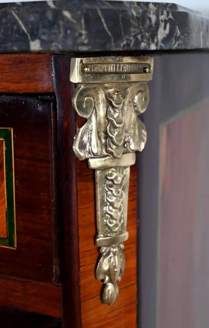 Secrétaire en Bois de Rose, époque Louis XVI – XVIIIe