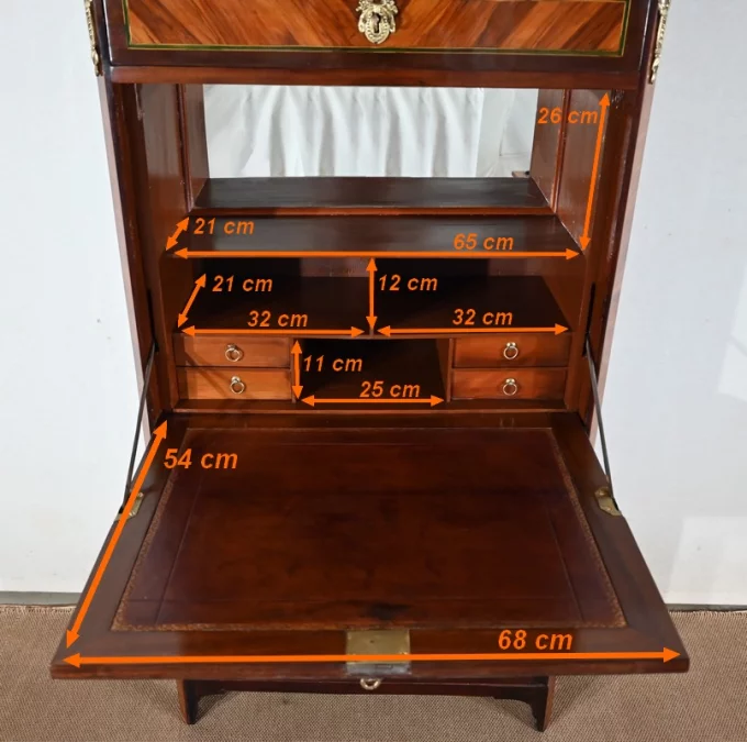 Secrétaire en Bois de Rose, époque Louis XVI – XVIIIe