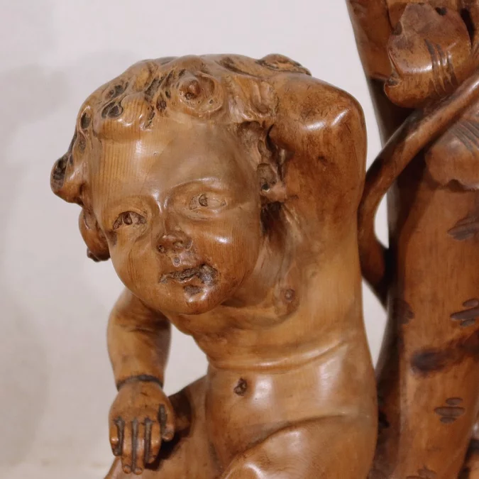 STÄNDER IM NAPOLEON III-STIL