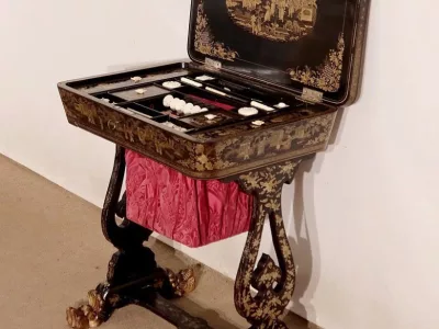 NAPOLEON III PERIODE WORKTABLE