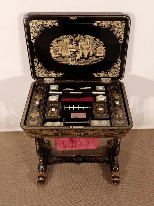 TAVOLO DA LAVORO DEL PERIODO DI NAPOLEONE III