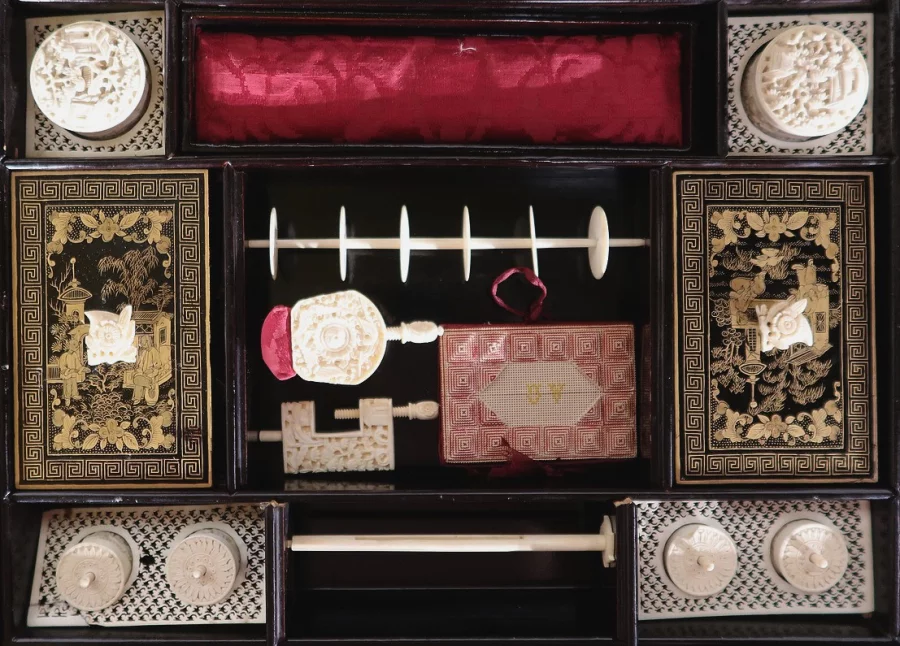 TAVOLO DA LAVORO DEL PERIODO DI NAPOLEONE III