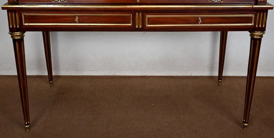 Important Bureau Cylindre en Acajou, style Louis XVI, époque Napoléon III – 2ème moitié XIXe