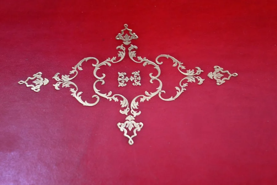 Important Bureau Cylindre en Acajou, style Louis XVI, époque Napoléon III – 2ème moitié XIXe