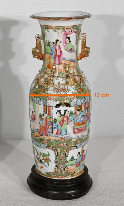 Paire de Vases Balustre en Porcelaine de Chine – Fin XIXe