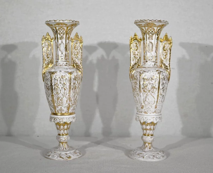 Paire de Vases en Porcelaine de Paris – Fin XIXe