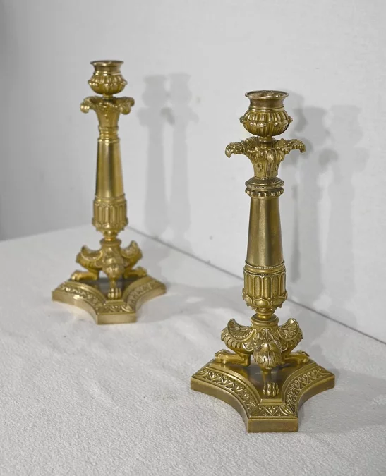Paire de Bougeoirs en Bronze, époque Restauration – Début XIXe