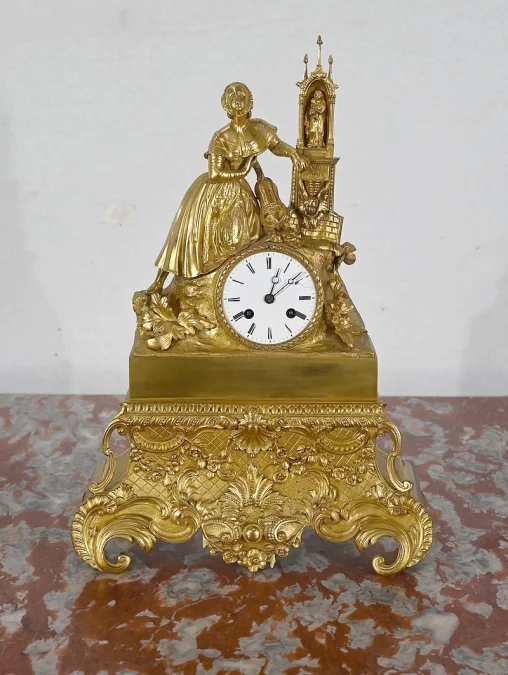 Pendule en bronze doré, époque Napoléon III – Milieu XIXe