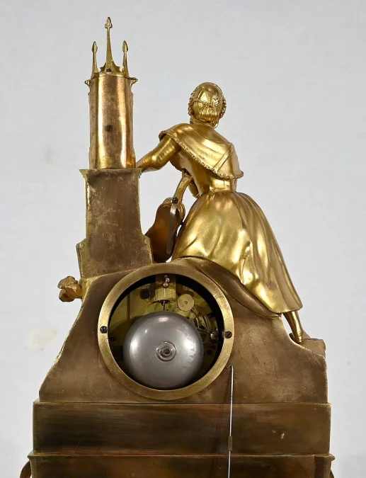 Pendule en bronze doré, époque Napoléon III – Milieu XIXe