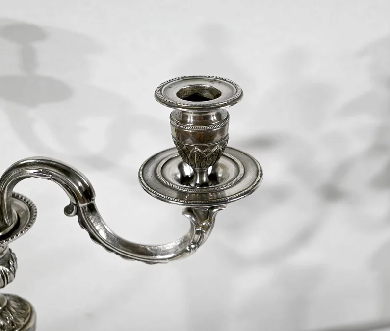 ПАРА СЕРЕБРЯНЫХ ПОДСВЕЧНИКОВ