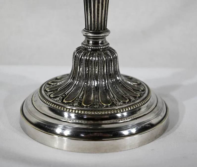 ПАРА СЕРЕБРЯНЫХ ПОДСВЕЧНИКОВ