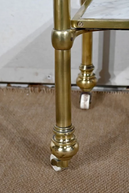 СЛУЧАЙНЫЙ СТОЛ