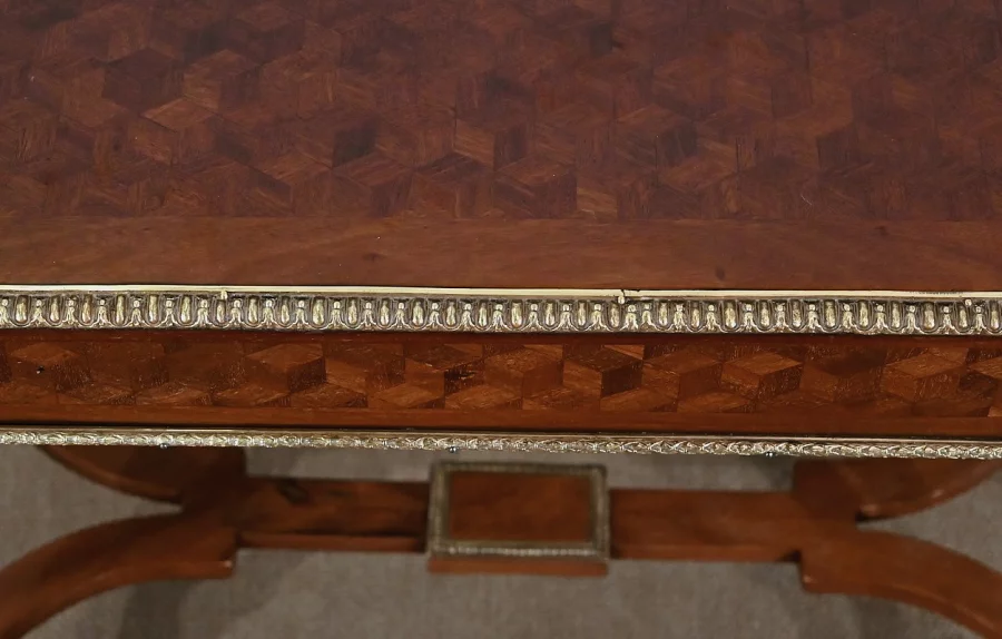 ESCRITORIO ESTILO LUIS XVI