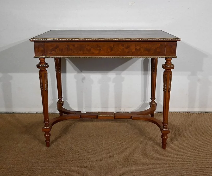 ESCRITORIO ESTILO LUIS XVI