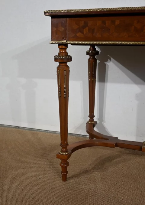 ESCRITORIO ESTILO LUIS XVI