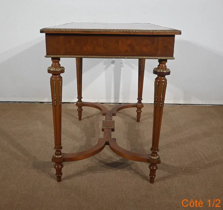 ESCRITORIO ESTILO LUIS XVI