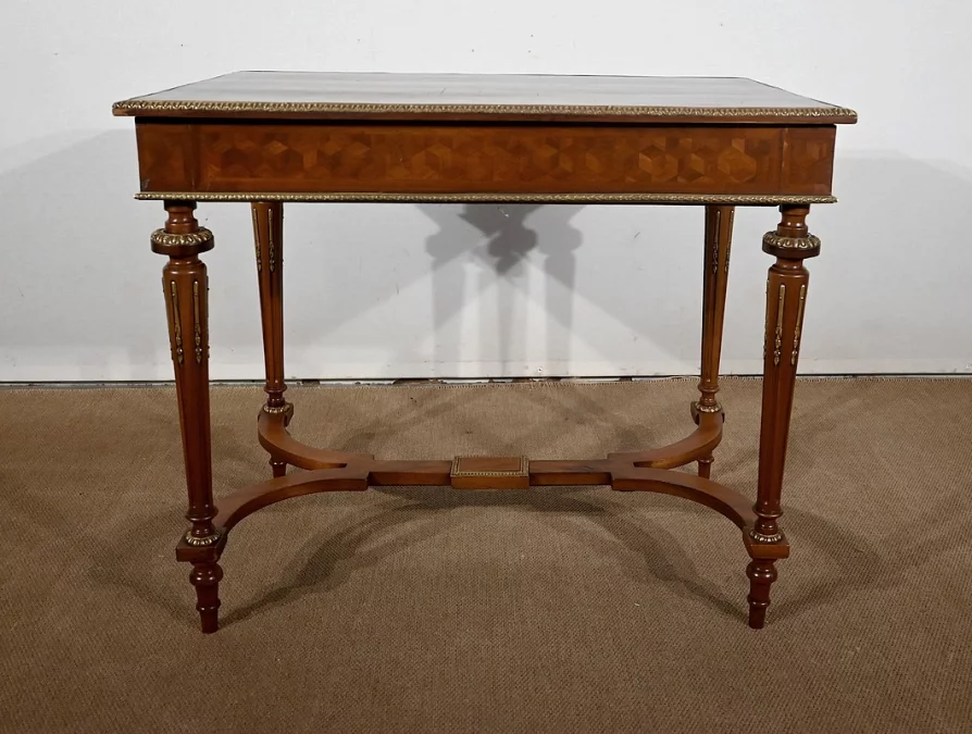 ESCRITORIO ESTILO LUIS XVI