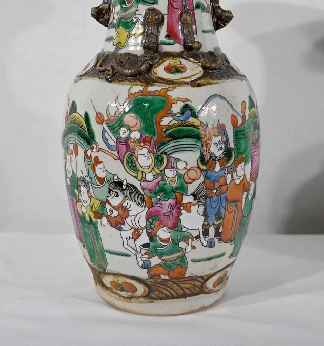 Paire de Vases en Porcelaine de Nankin, Chine – Fin XIXe