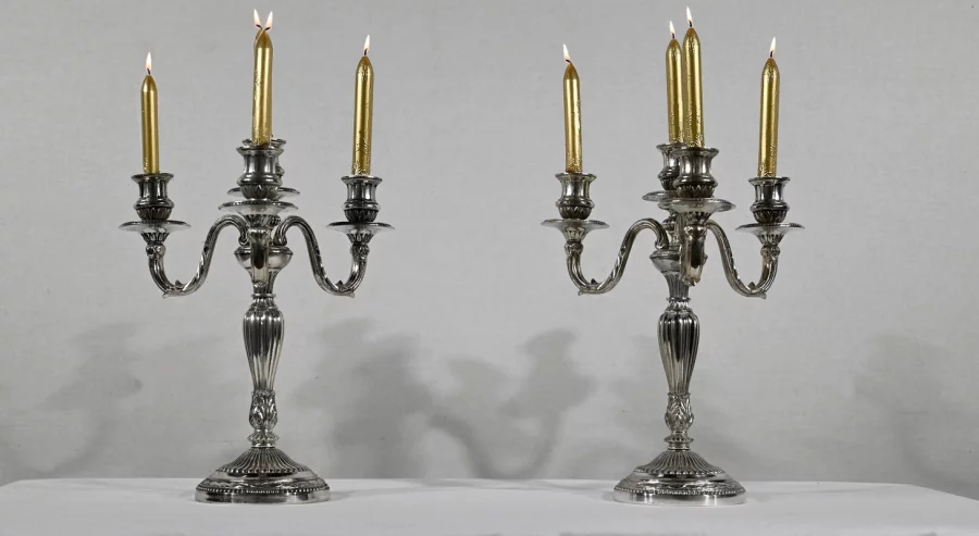 ПАРА СЕРЕБРЯНЫХ ПОДСВЕЧНИКОВ