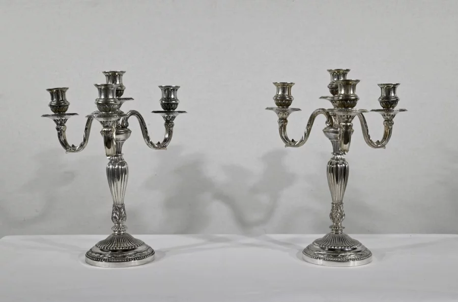 ПАРА СЕРЕБРЯНЫХ ПОДСВЕЧНИКОВ