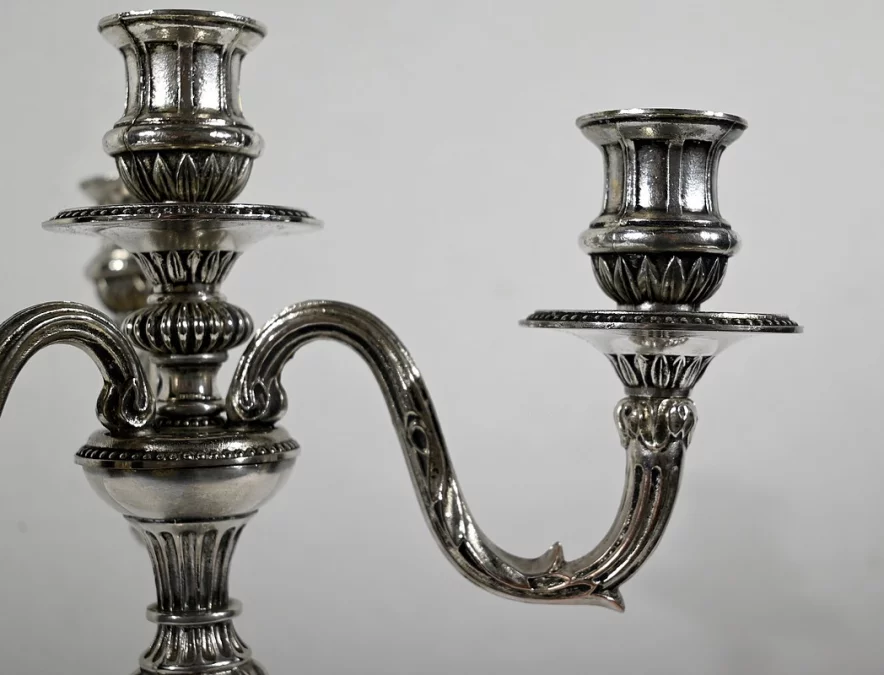 ПАРА СЕРЕБРЯНЫХ ПОДСВЕЧНИКОВ