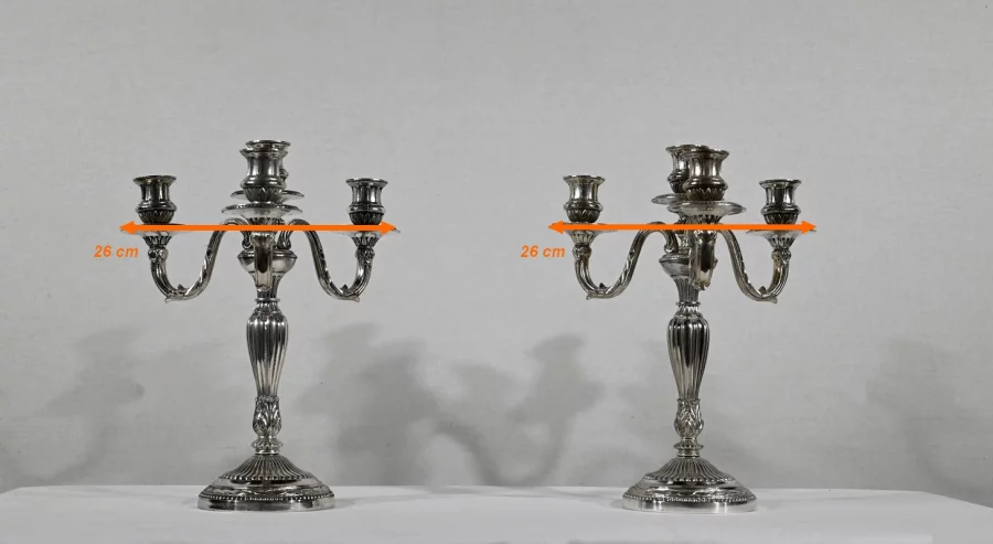 ПАРА СЕРЕБРЯНЫХ ПОДСВЕЧНИКОВ