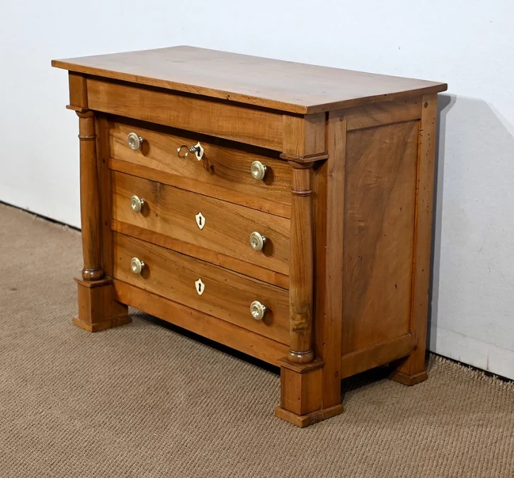 MINIATURKOMMODE AUS DER FRANZÖSISCHEN EMPIRE-ZEIT